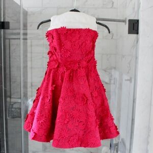COSTARELLOS Guipure Lace Fuchsia Strapless Mini Dress, WORN ONCE, FRENCH 38